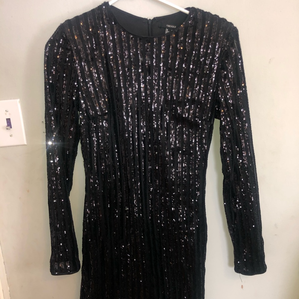 black sequin formal dress
